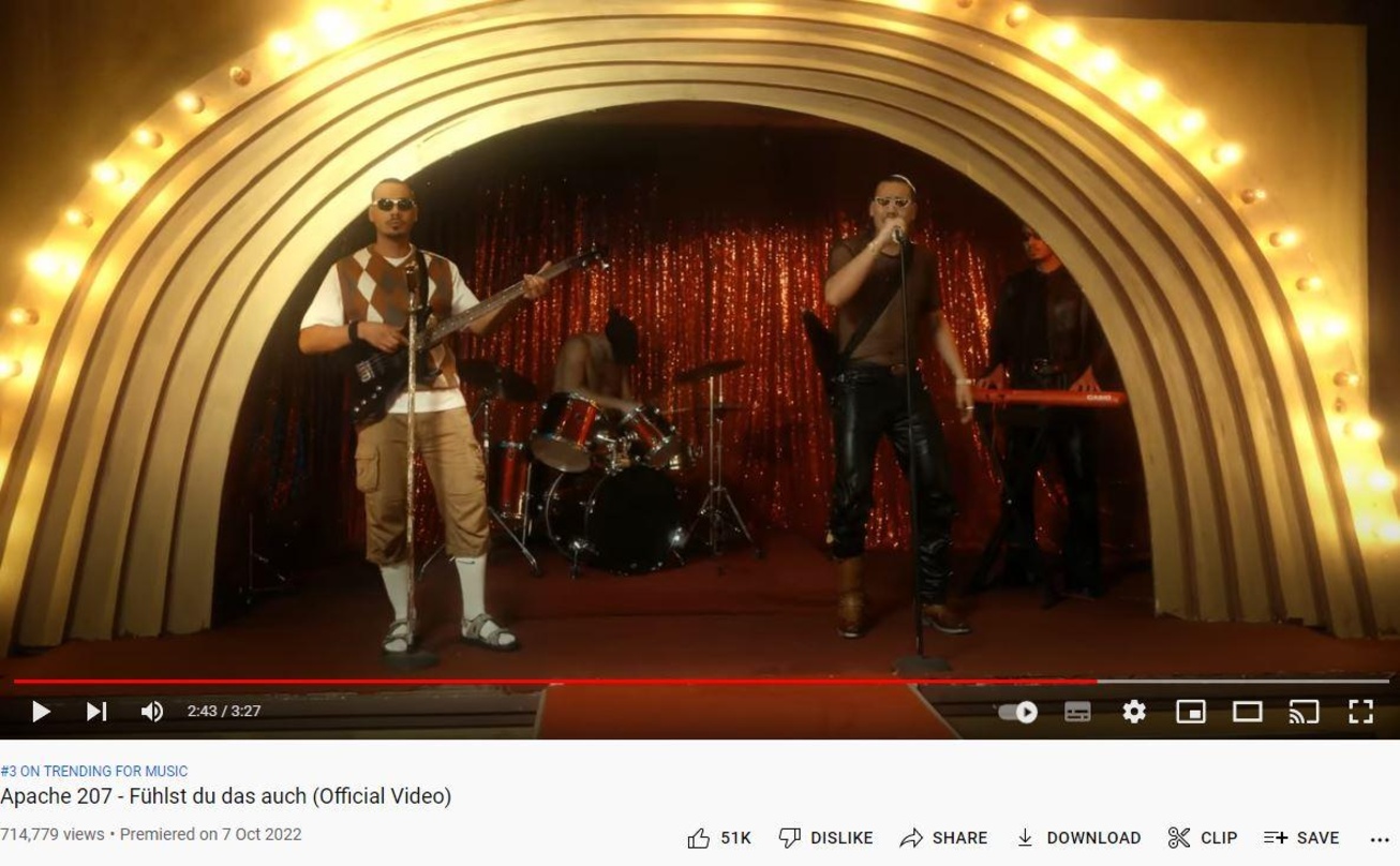 Apache 207 ist mit "Fühlst du das auch" höchster Neueinsteiger in den YouTube-Musik-Trendcharts und bei Spotify
