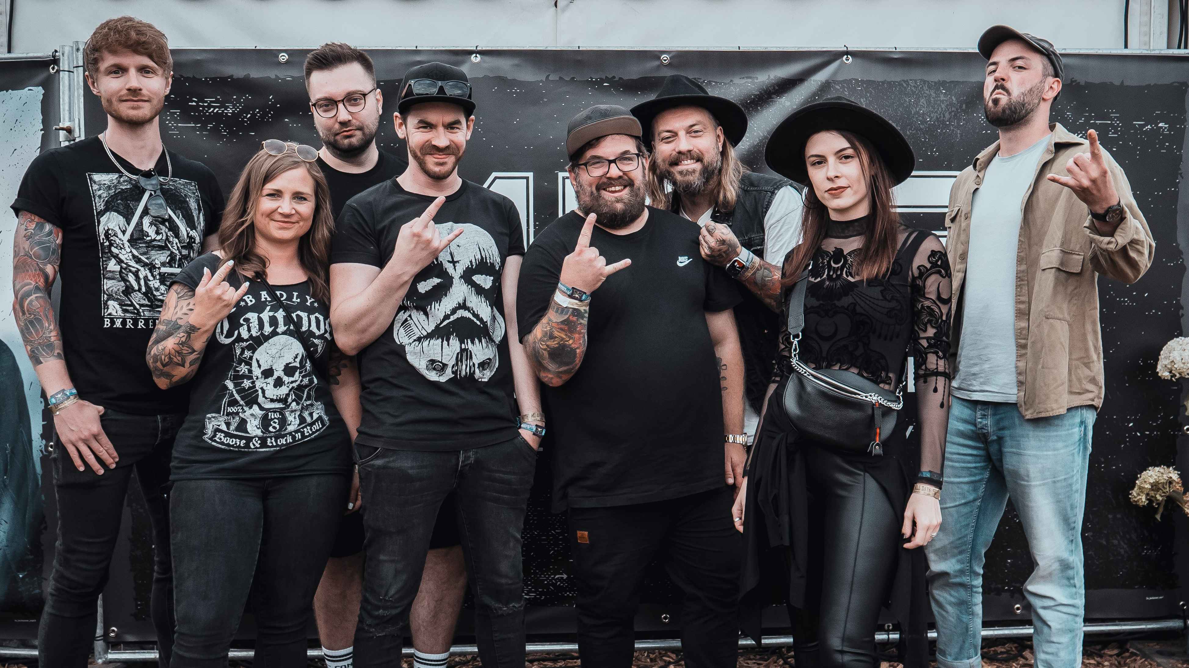 Ziehen an einem Strang (von links): Tobias Lodes (Beyond The Black), Sabrina Schmidt (MPS Hanseatic), David Wietmann (Contra), Kai Tschierschky (Beyond The Black), Hendrik Czaster (Contra)...