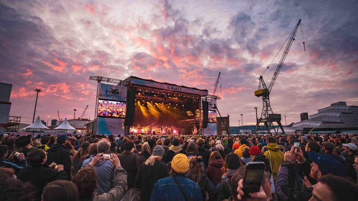 Setzt 2025 aus, will aber 2026 wiederkommen: Das Elbjazz Festival im Hamburger Hafen.