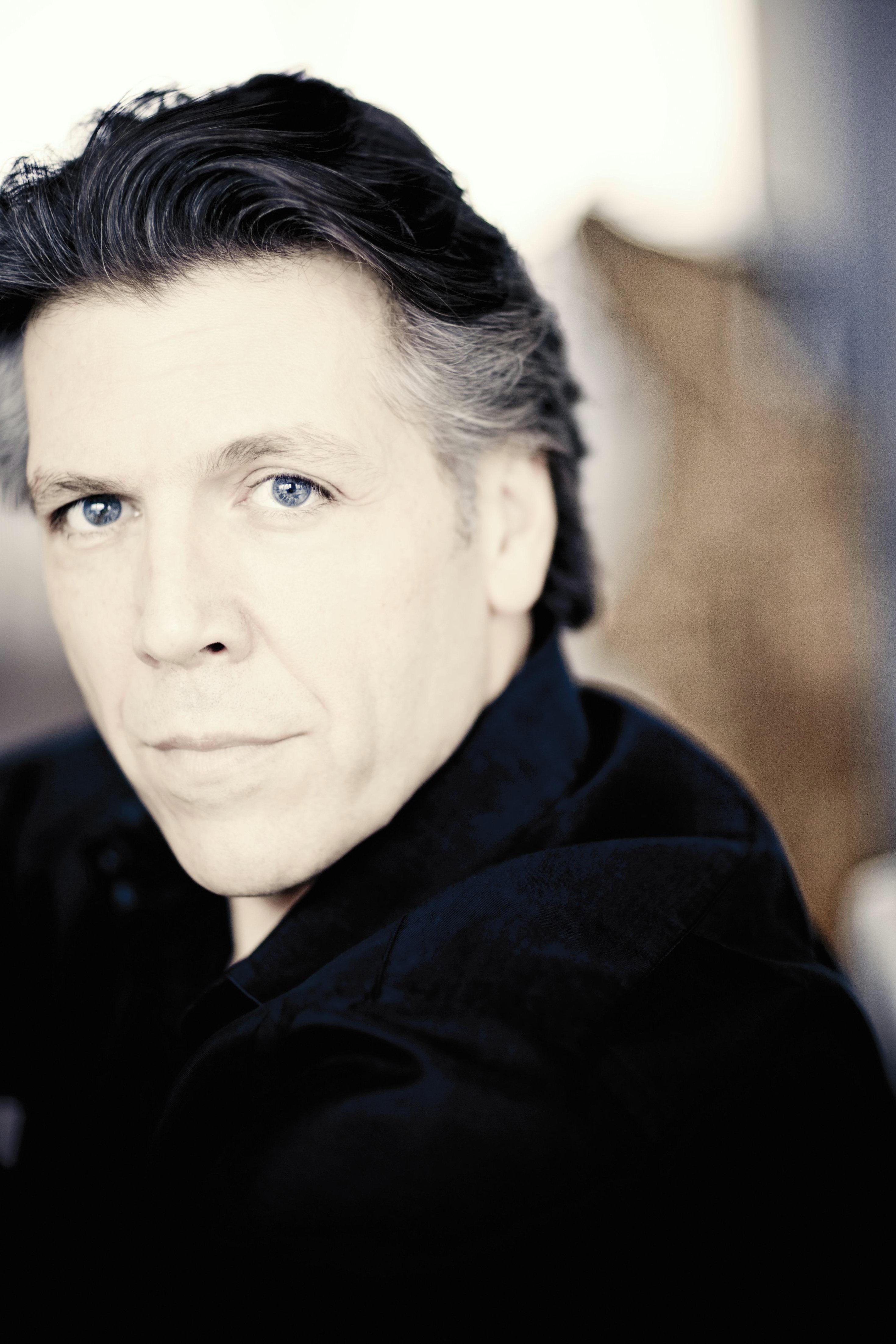 Thomas Hampson
