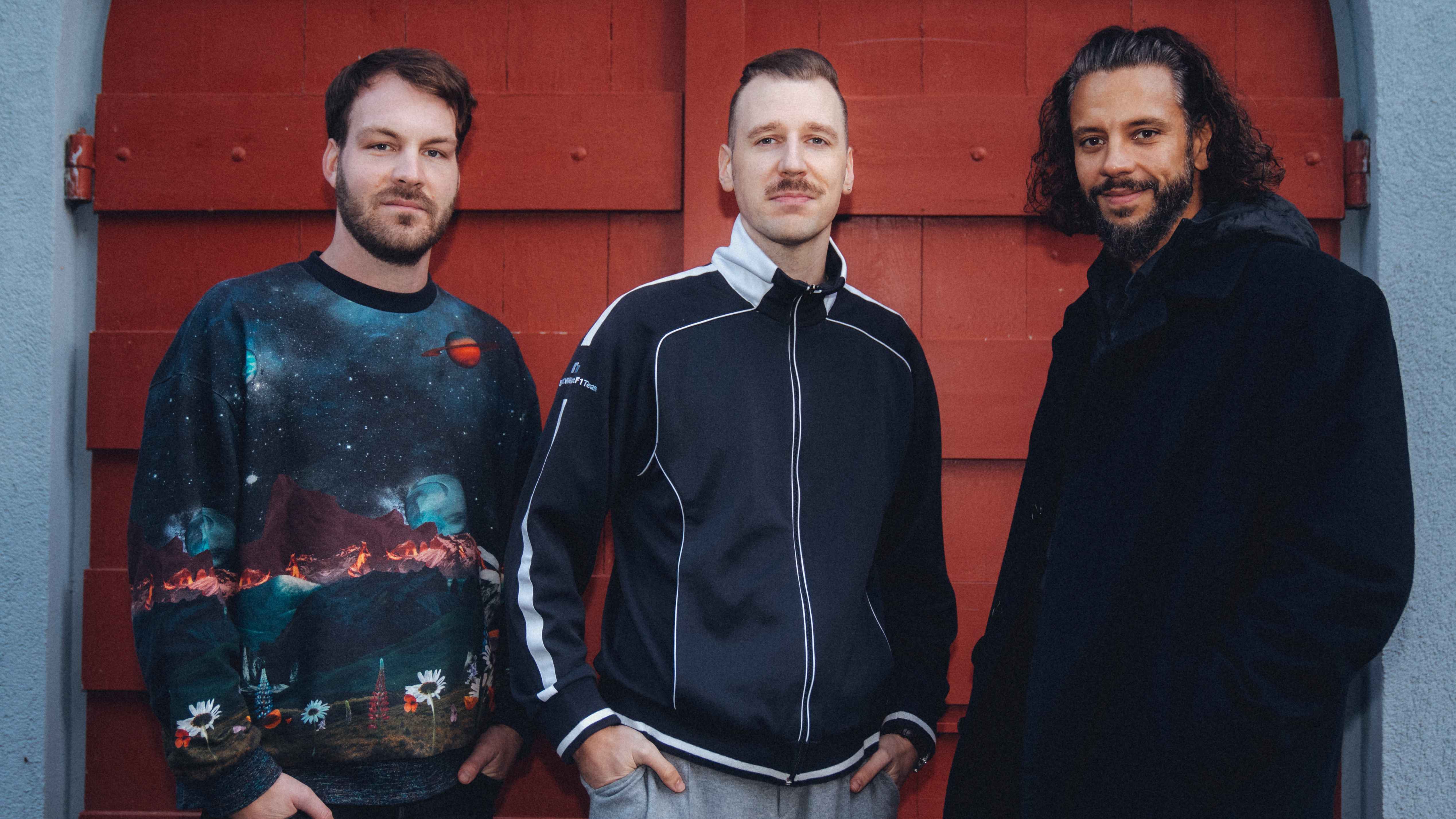 Die drei Gründer von oah! Publishing (von links): Hannes Kelch (Musiker), Lukas Strobel (Musiker - Alligatoah) und Massimo Ibrahim (zudem IBB Booking).