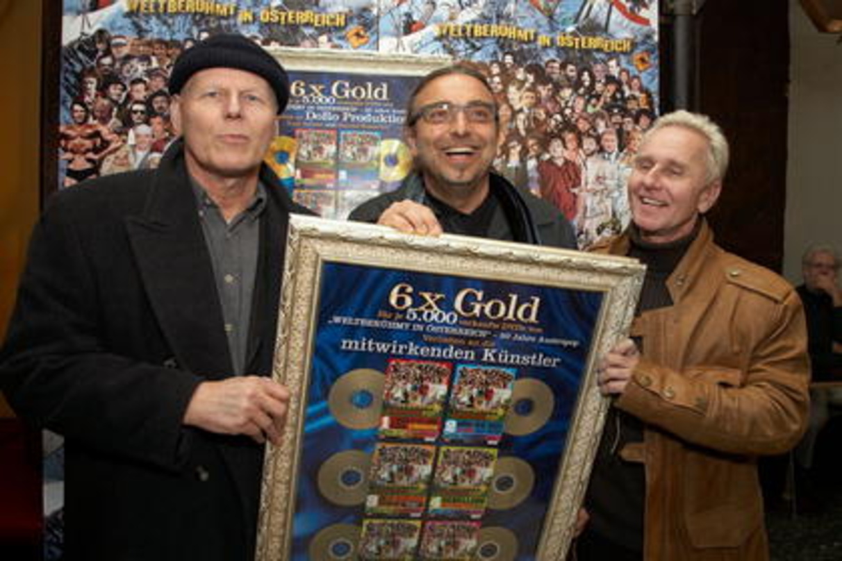 Erhielten Gold für "Weltberühmt in Österreich" (v. l. n. r.): Georg Danzer, Rudi Dolezal und Klaus Eberhartinger