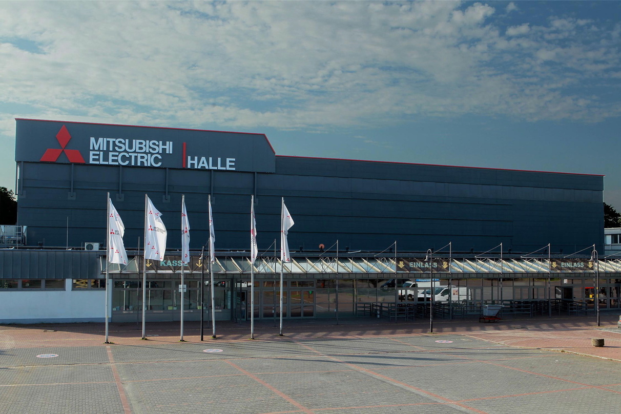 Neuer Sponsor, neue Fassade: Die Mitsubishi Electric Halle