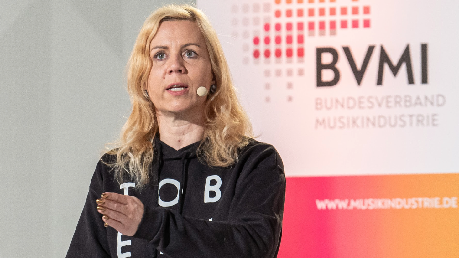 Plädiert für eine Kulturschallverordnung, die angesichts der gesellschaftlichen Bedeutung von Musik und Clubs deren Emissionen und die von Besuchenden im Vergleich zu Industrie- und Verke...