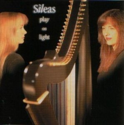 Sileas – Play On Light