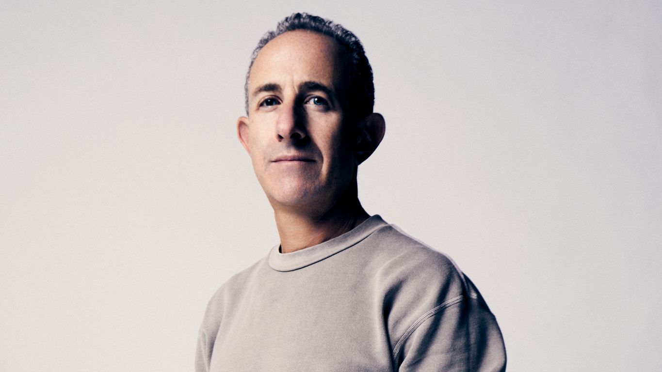 Steigt auf: Gregg Nadel (President Of A&R Warner Records Group).