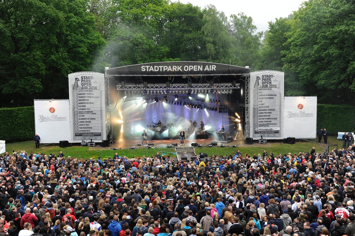 Tradition: Lotto King Karl im Stadtpark Hamburg, hier sein Auftritt 2016