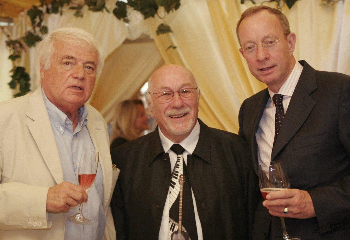 Feierten (v. l.): Hans R. Beierlein, Hans Hee und Jürgen Becker ...