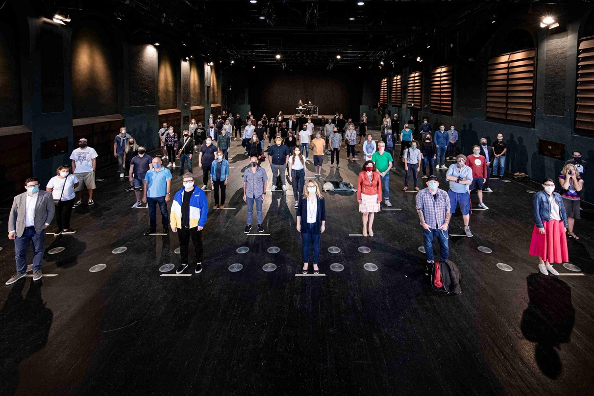 Konzertsaal mit Abstandseinhaltung: vom VDMK initiierte Fotosession in der Muffathalle