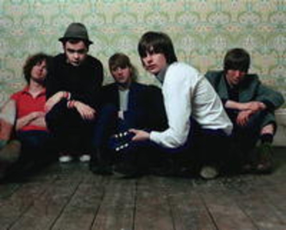 5a70528136544ad359dc4310a4efb97eb6bef5afd2c4cafed7208d19ee96d889 Dreifach bedacht: Kaiser Chiefs
