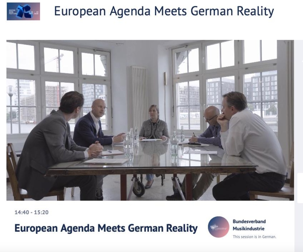 In Berlin aufgezeichnet und zur Reeperbahn gesendet (von links): Martin Madej (vzbv), René Houareau (BVMI), Corinna Budras (»F.A.Z.«), Matthias Schmid (BMJV) und Götz von Einem (DMV).