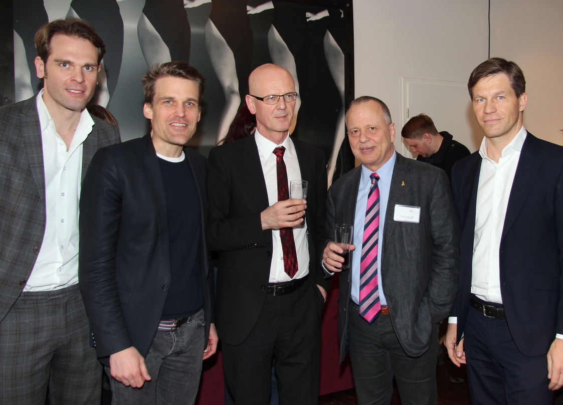 Bei der ersten BVMI-Kulturkonferenz (von links): Florian Drücke (BVMI), Philip Ginthör (Sony Music), Siegfried Kauder und Robert Hochbaum (beide CDU) sowie Frank Briegmann (Universal Music)