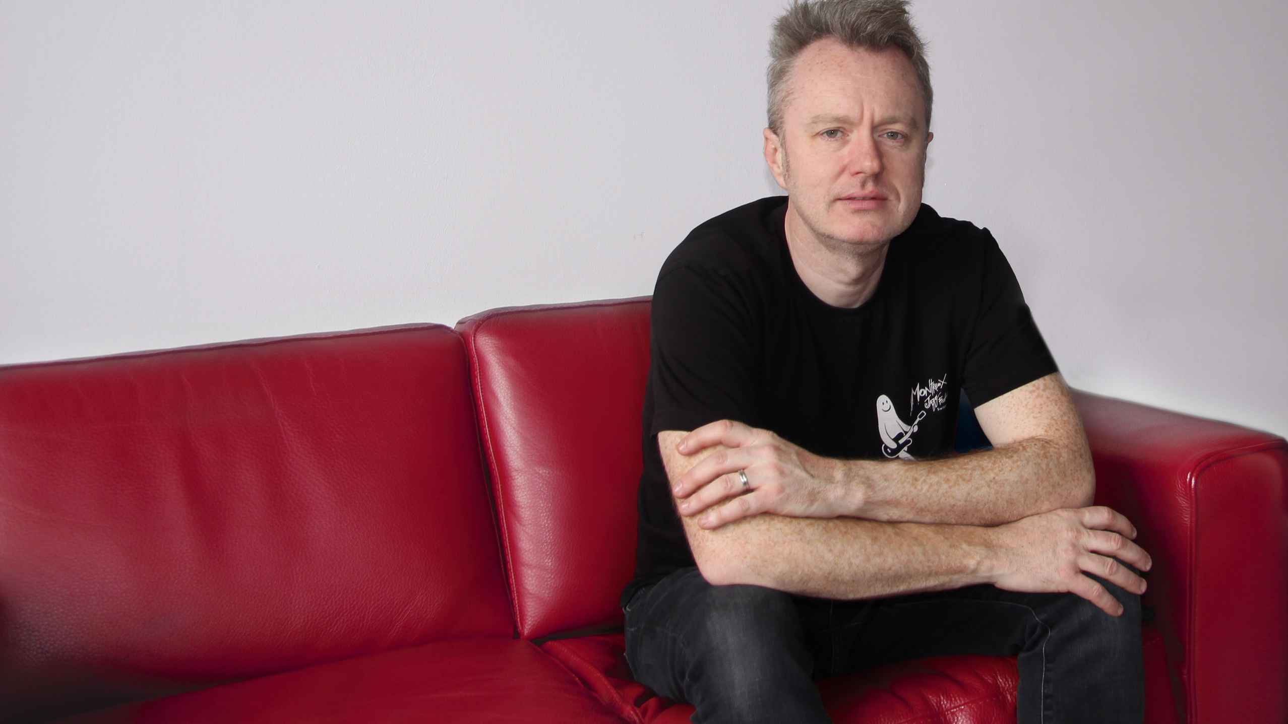 Hat bereits sein zweites Album bei earMusic veröffentlicht: der nordirische Gitarrist und Sänger Simon McBride.