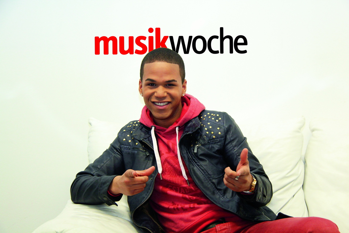 Zeigt sich dankbar gegenüber "DSDS": Jesse Ritch auf der MusikWoche-Couch