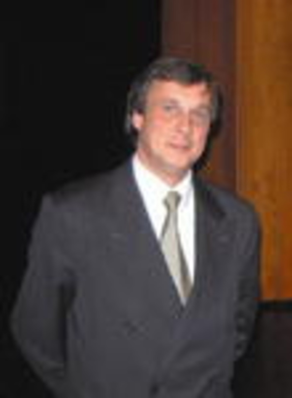 5c74a7c72c61ca6daf821b060f90282d7cde0420f52f61516ff77adef2299f16 Finanzexperte: Hartmut Merkelbach