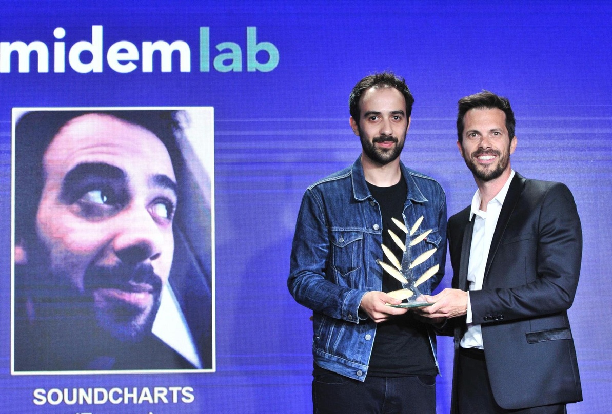 Bei der Preisübergabe (von links): Soundcharts-Gründer David Weiszfeld und Midem-Direktor Alexandre Deniot