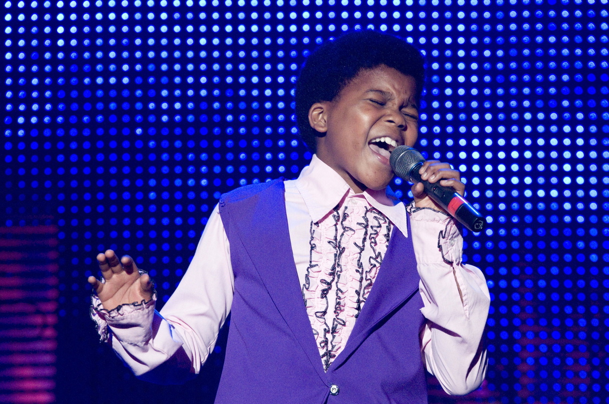 Lässt Jackos Aufstieg zum "King of Pop" auf der Bühne gewahr werden: Jackson-Darsteller der Londoner Aufführung