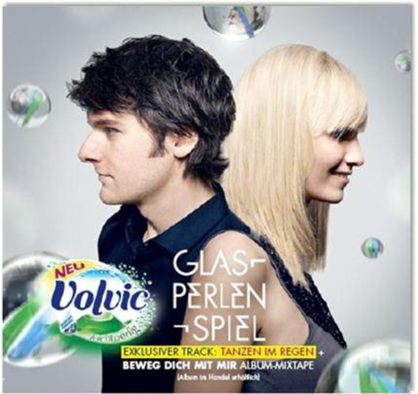 Untermalen die neue Volvic-Kampagne musikalisch: Glasperlenspiel