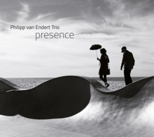 Philipp Van Endert Trio – Presence