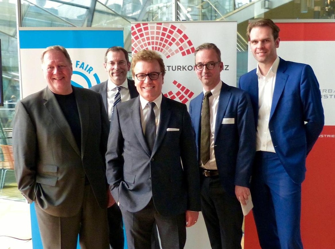Nach der Eröffnung (von links): Dieter Gorny, Rainer Sontowski, Bernd Dopp, Moderator Jan Fleischhauer und Florian Drücke