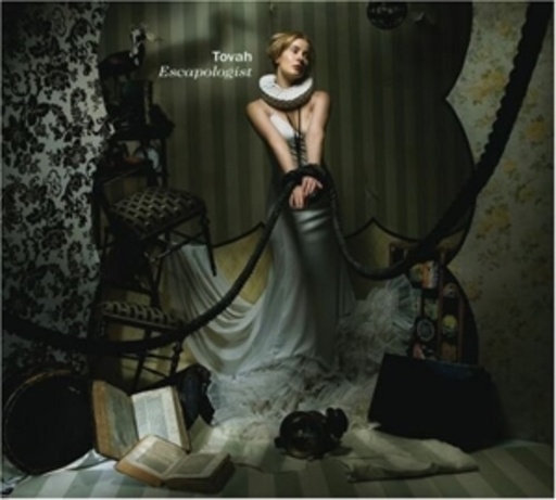 Tovah – Escapologist