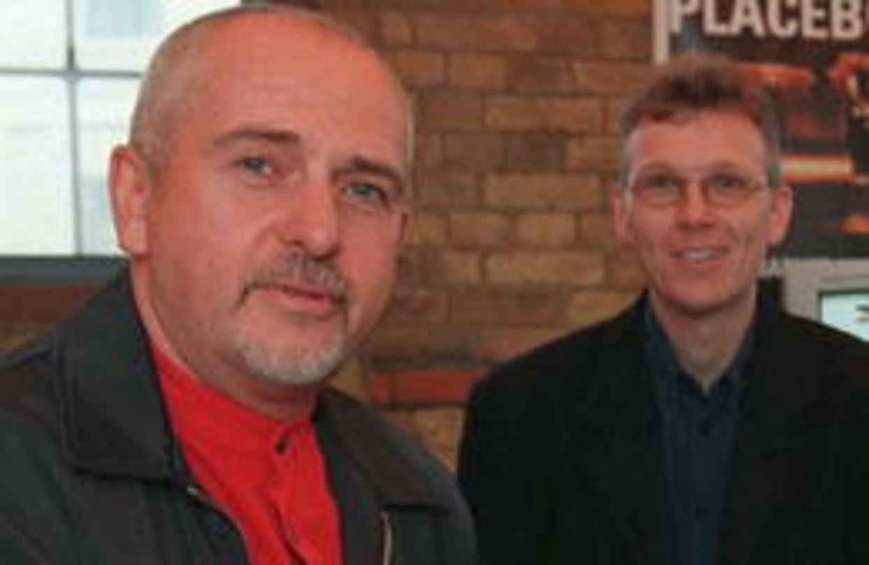Marktführer im europäischen Download-Geschäft: Die OD2-Gründer Peter Gabriel und Charles Grimsdale (r.)