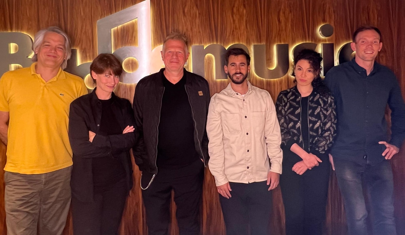 Bleiben in Verbindung (von links): Peer Steinwald (Director Creative Services Budde Music), Katja Jainski-Manteuffel (VP Global Marketing & Synch Budde Music), Michael Beckmann, Benjamin B...