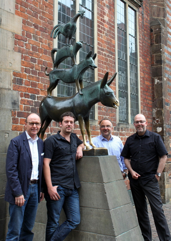 Vergeben erstmals den Bremer Jazzpreis (von links): Will Friedmann, Helge Rudolph, Oliver Heinz und Kai Stührenberg vom Freundes- und Förderkreis des Jazz in Bremen