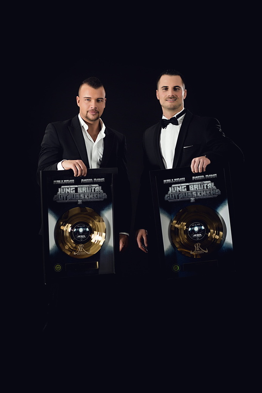 Erneuerten ihren Vetrag: Rapper Kollegah (links) und Selfmade-Records- Geschäftsführer Elvir Omerbegovic