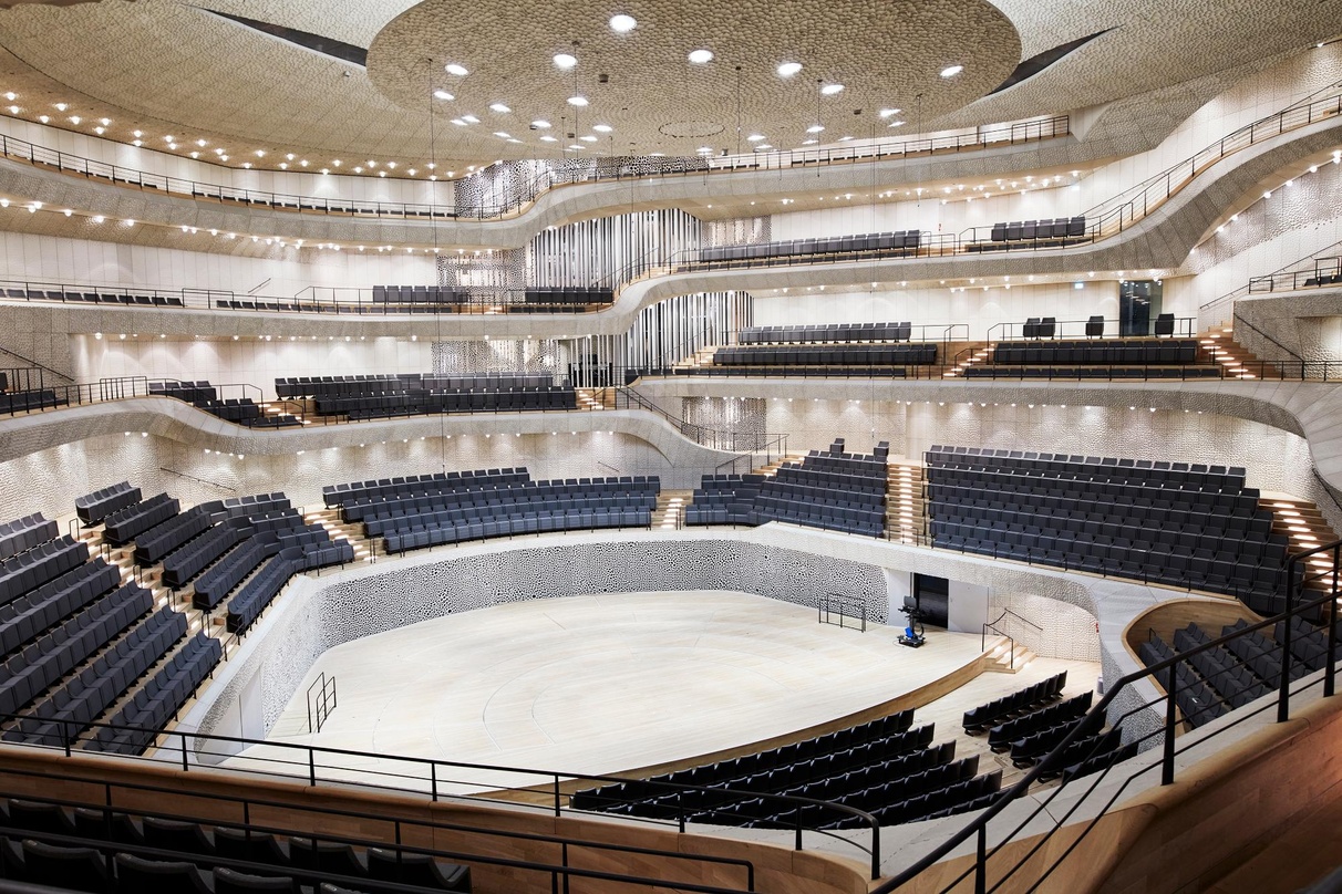 Hier ruht der Spielbetrieb für mehr als anderthalb Monate: der Große Saal der "Elphi"