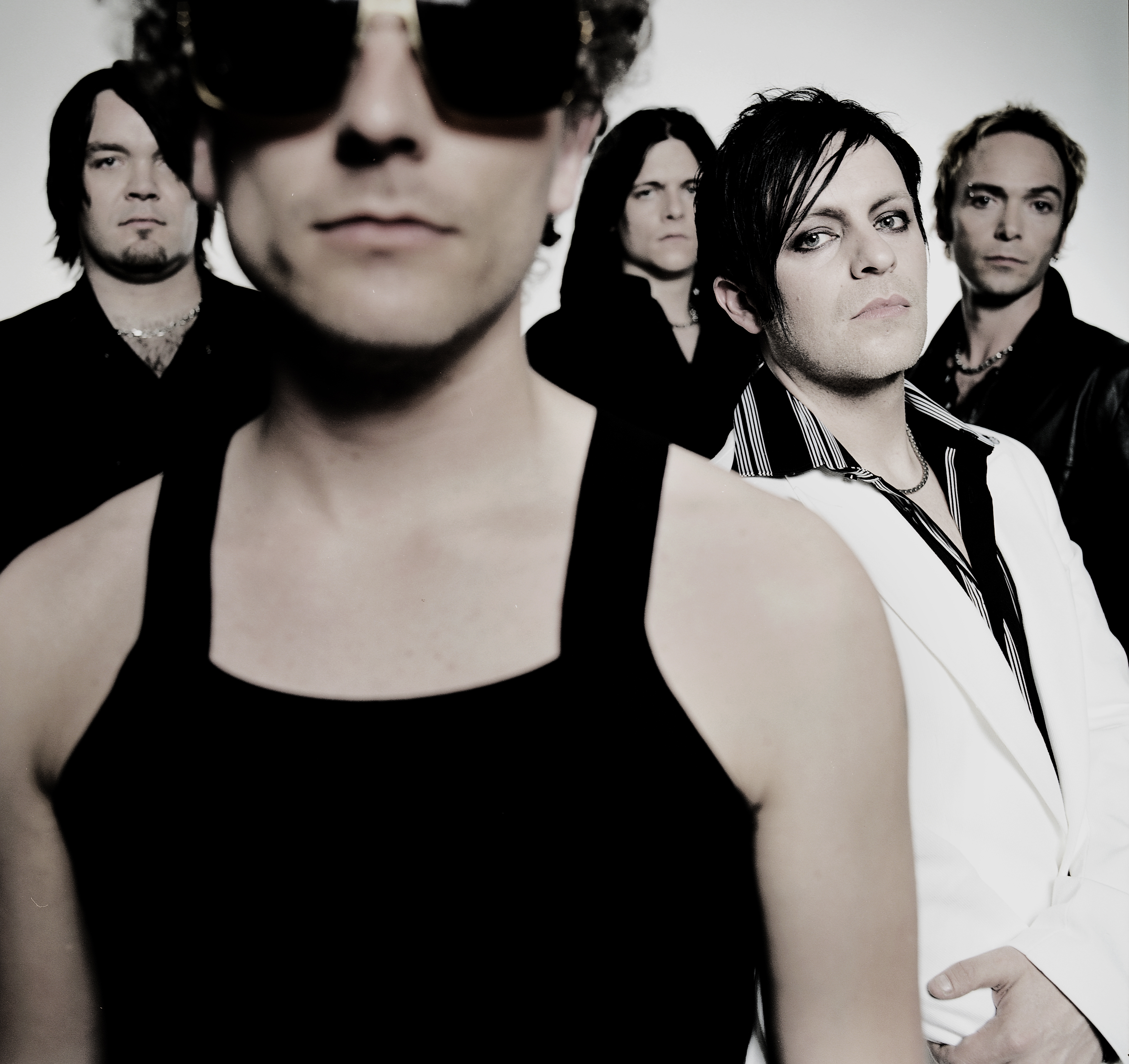 Apoptygma Berzerk