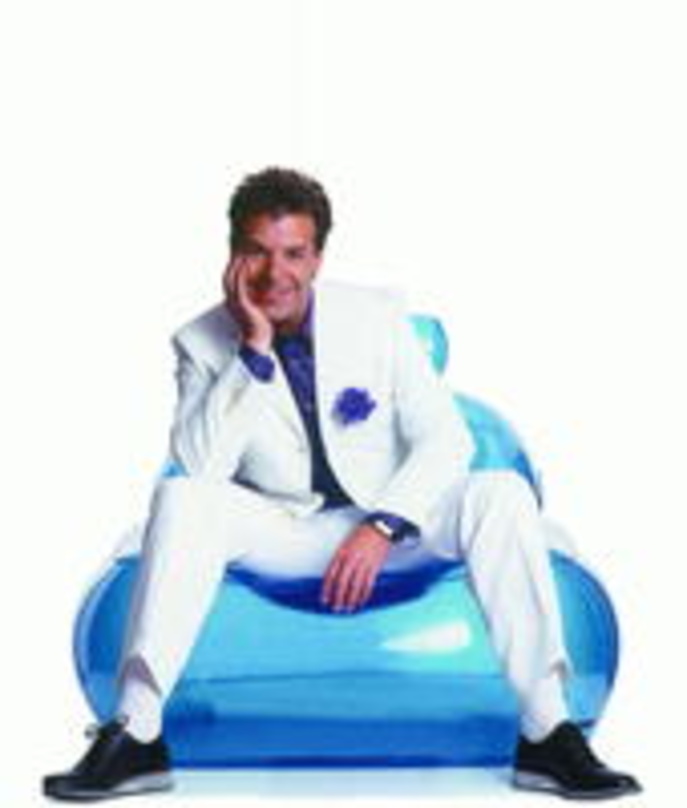 6484ed7694118e2569850a1c39adfb34bdb23d579eb2bdea121e02292fc9e8b7 Einer der beliebtesten deutschen Schlagerstars: Patrick Lindner