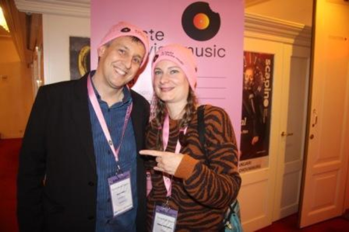 Luden ein zum Empfang der Schweizer: Jean Zuber und Albane Schlechter (beide Swiss Music Export)