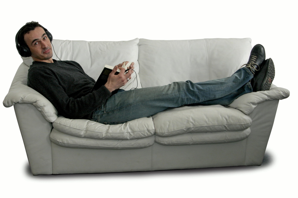 Immer mehr Deutsche hören immer mehr Hörbücher: Auch auf der MusikWoche-Couch