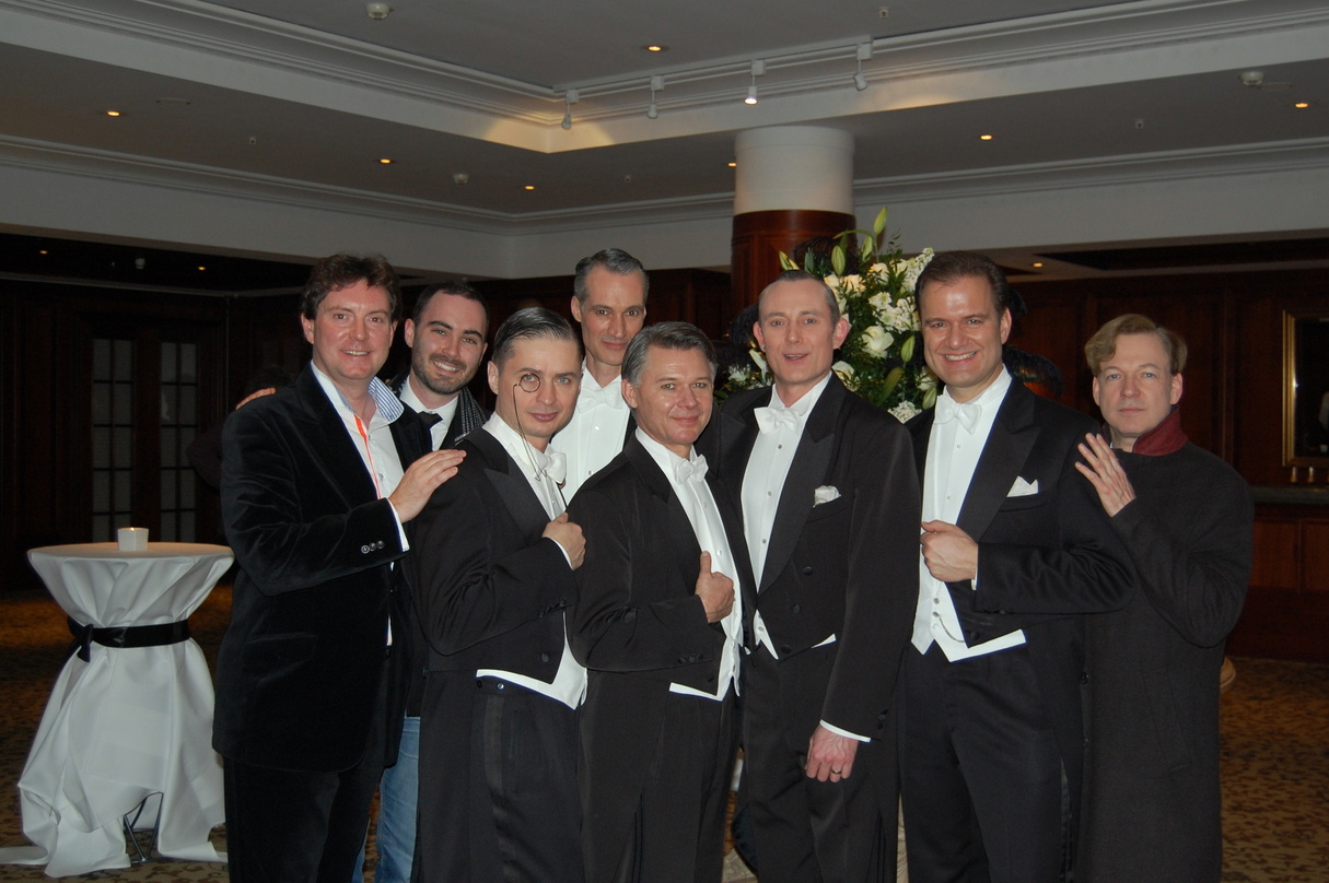 Holger Off (alle: Berlin Comedian Harmonists)