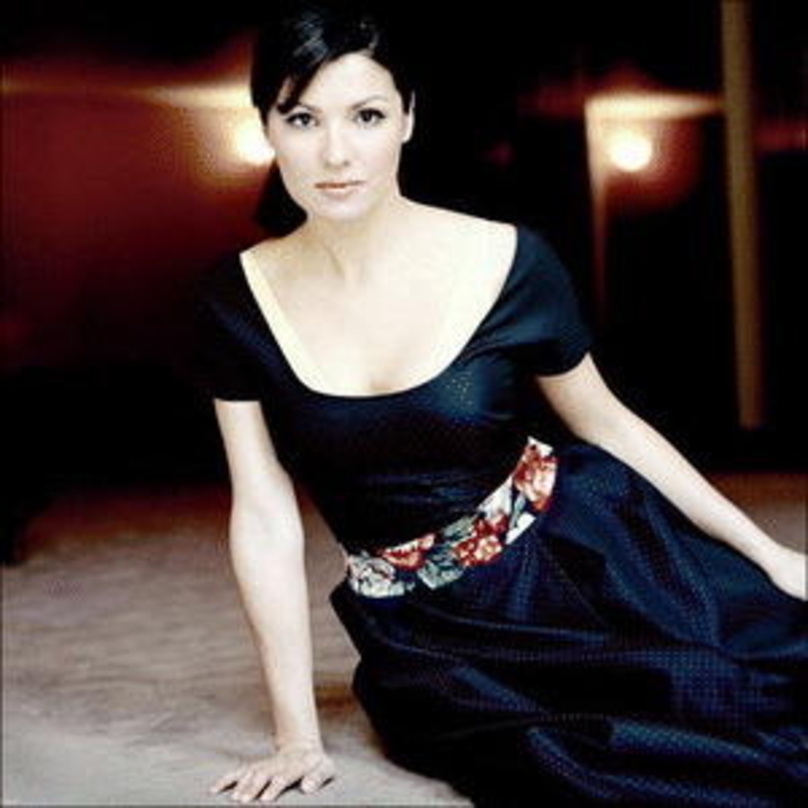 Schloss ihre Sommer-Konzertreihe mit Open Air in Stuttgart ab: Anna Netrebko