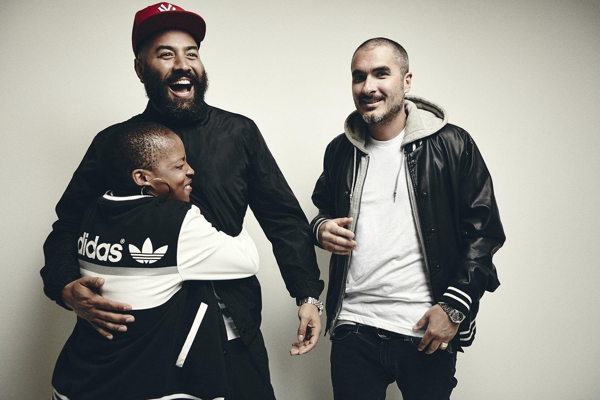 Mischen mit ihren Radioshows bei Beats 1 mit (von links): Julie Adenuga, Ebro Darden und Zane Lowe