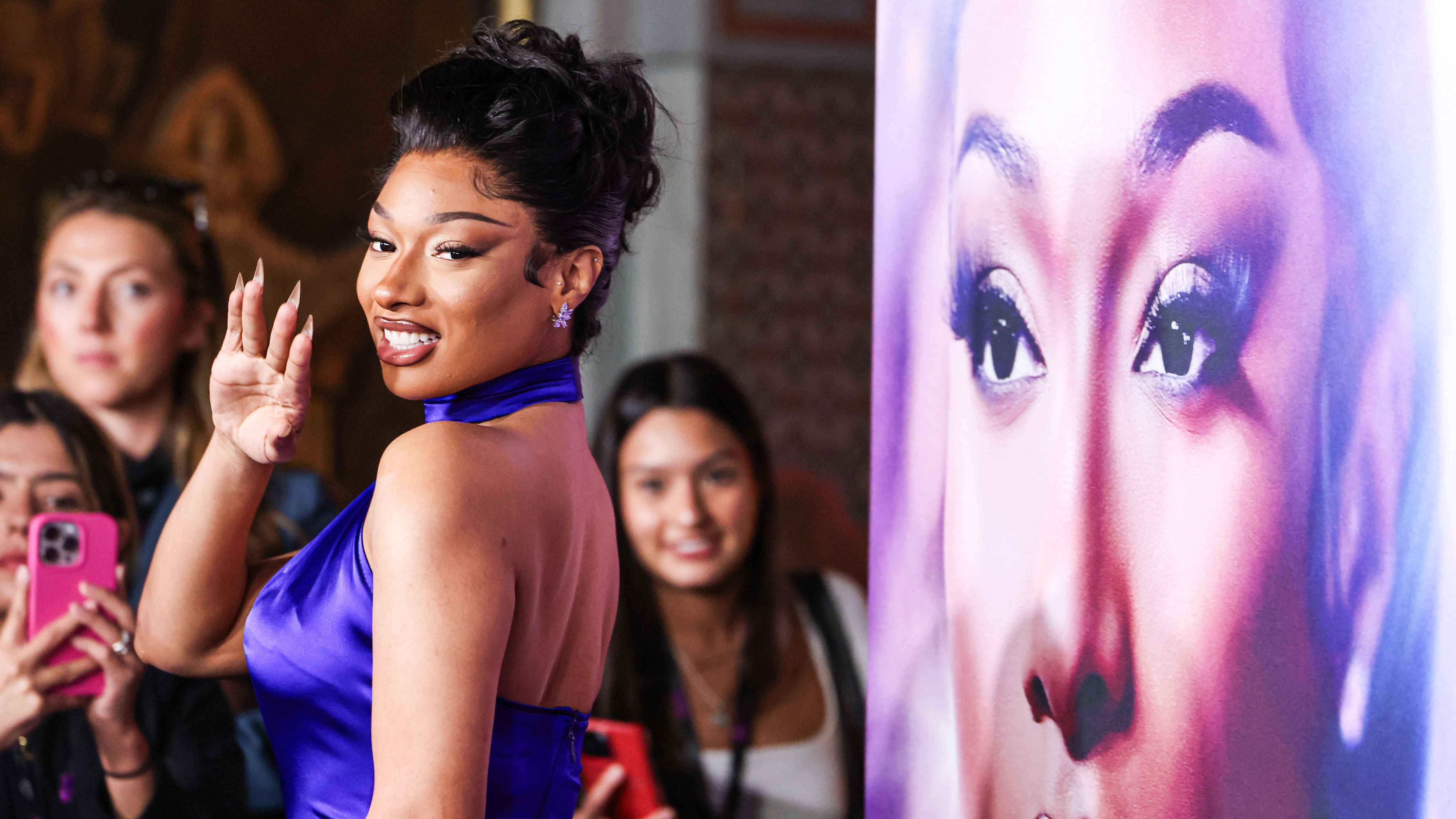 66a09cad e4a9 4d1b 90a7 4018f4d42734 Lockte neue Fans auf Weverse: Megan Thee Stallion, hier bei der Premiere ihres Films "In Her Words".