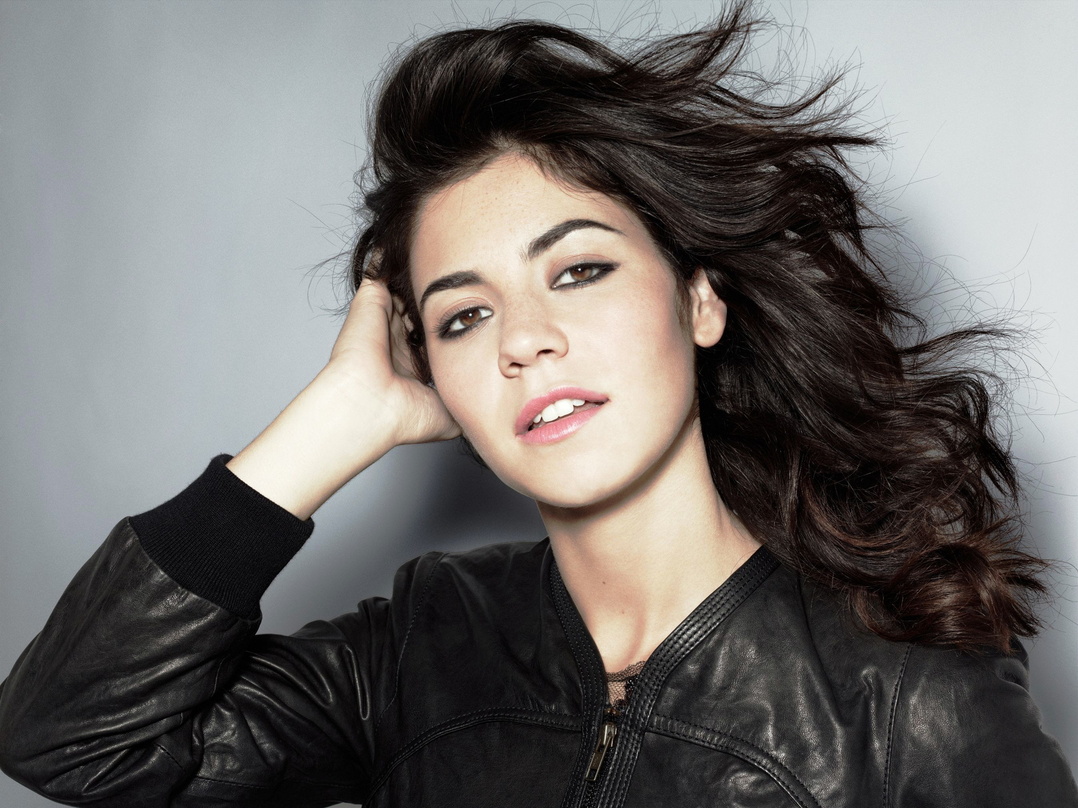 Steht bei beiden Festivals auf der Bühne: Marina & The Diamonds