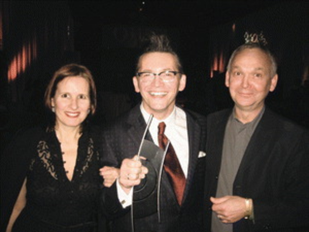 Beim Echo 2004: Das Roof-Triumvirat Kristine Meierling, Götz Alsmann (M.) und Bernd Kowalzik