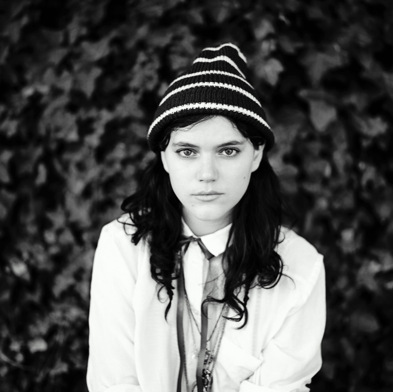 Mit ihren zu Herzen gehenden Songs wieder auf deutschen Bühnen zu erleben: SoKo