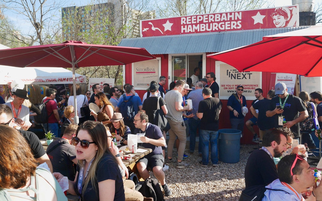 Anziehungspunkt in Austin: die Reeperbahn Hamburgers