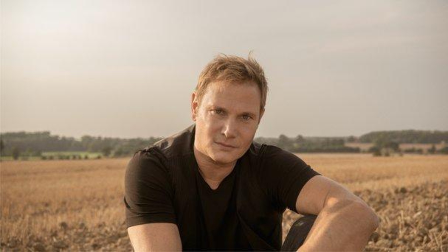 Macht Country mit deutschen Texten: Fabian Harloff