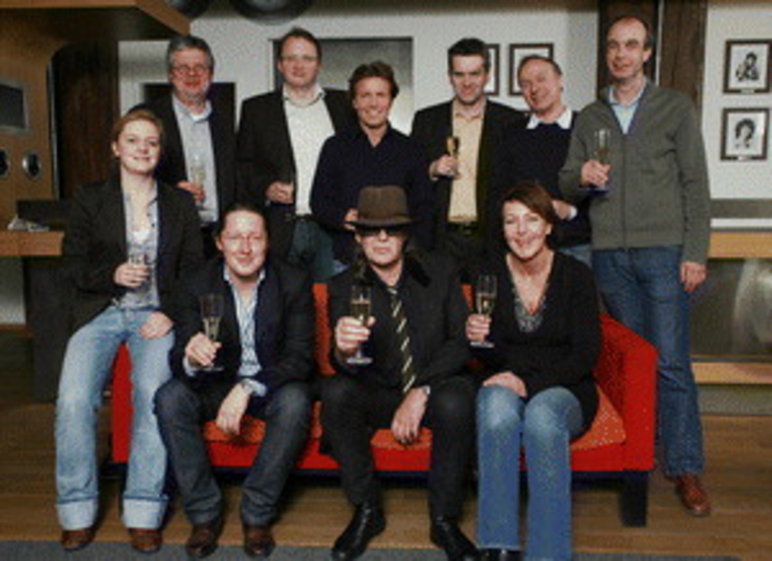 Erfolgsteam (vorn, v.l.n.r.): Katharina Meier-Kulenkampff, Hans Fink, Udo Lindenberg und Rita Flügge-Timm sowie (hinten, v.l.n.r.) Michael Regorz, Markus Hartmann, Bernd Dopp, Torsten Sief...