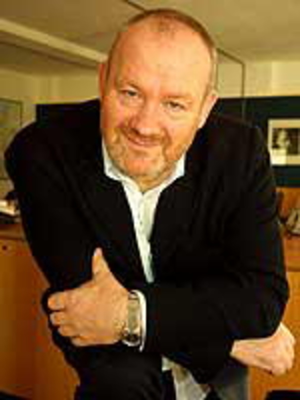 Ritterlich geehrt: Vince Power