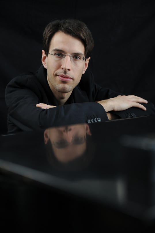 Gewinnt mit "Symphonic Society" für Traumton den Echo Jazz als Newcomer des Jahres: Sebastian Sternal