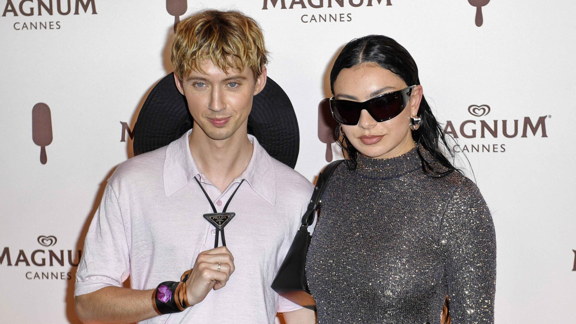 6b6c0e09 f2e8 4983 a707 c6fc528c2bd4 Treten beide Live bei Primavera Sound auf: Troye Sivan (links) und Charli XCX.