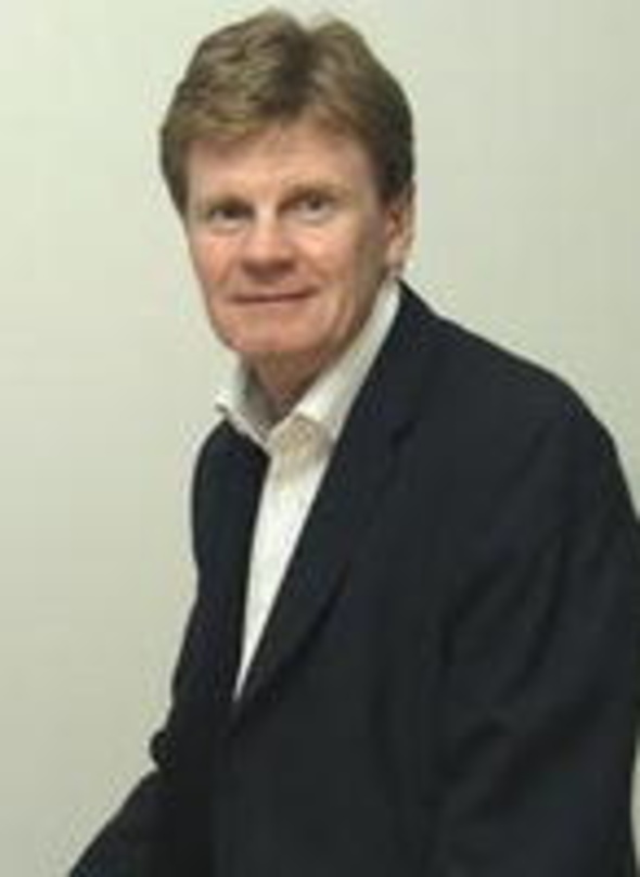 Diskutiert das russische Piraterieproblem: John Kennedy