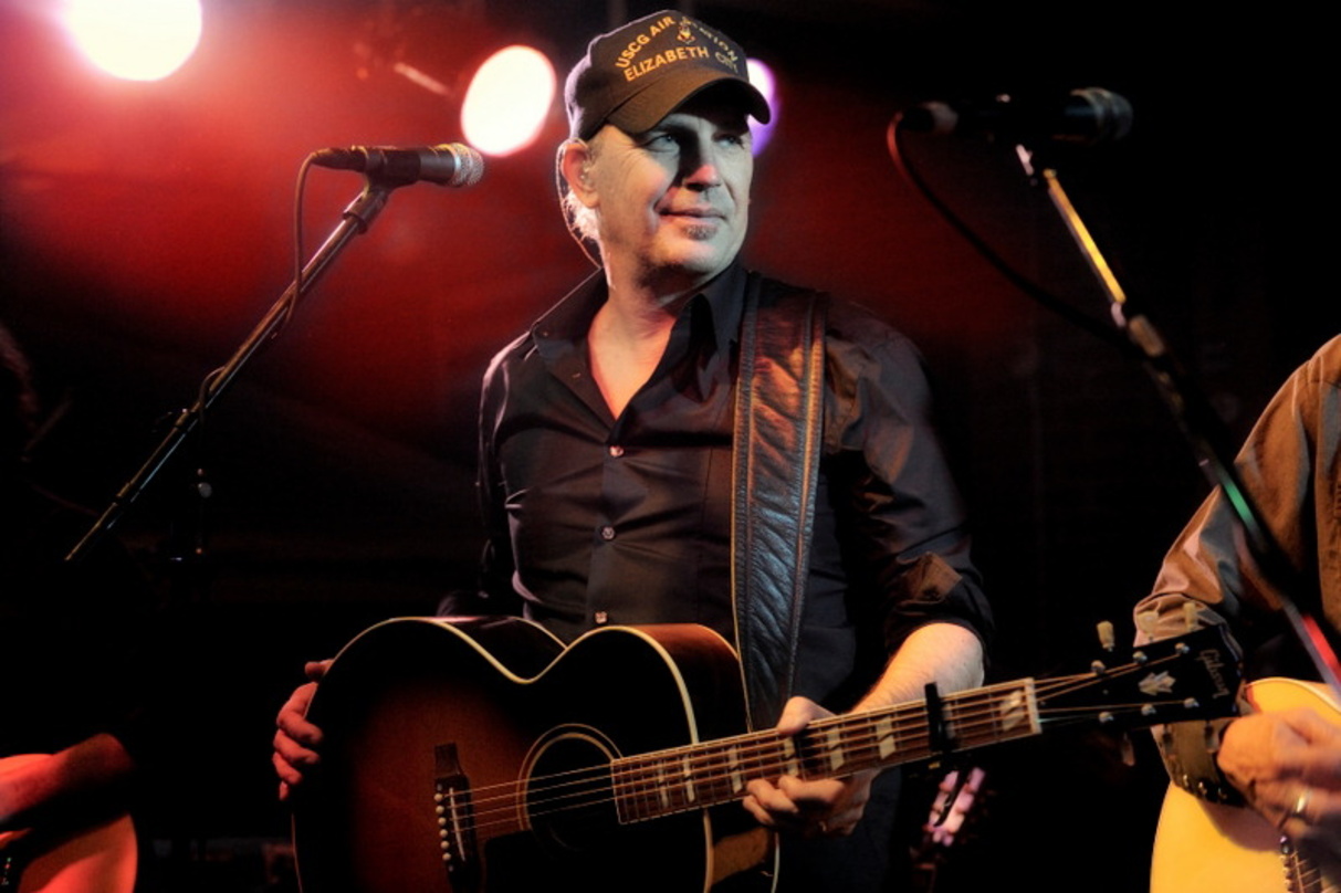 Bleibt Edel treu: Kevin Costner