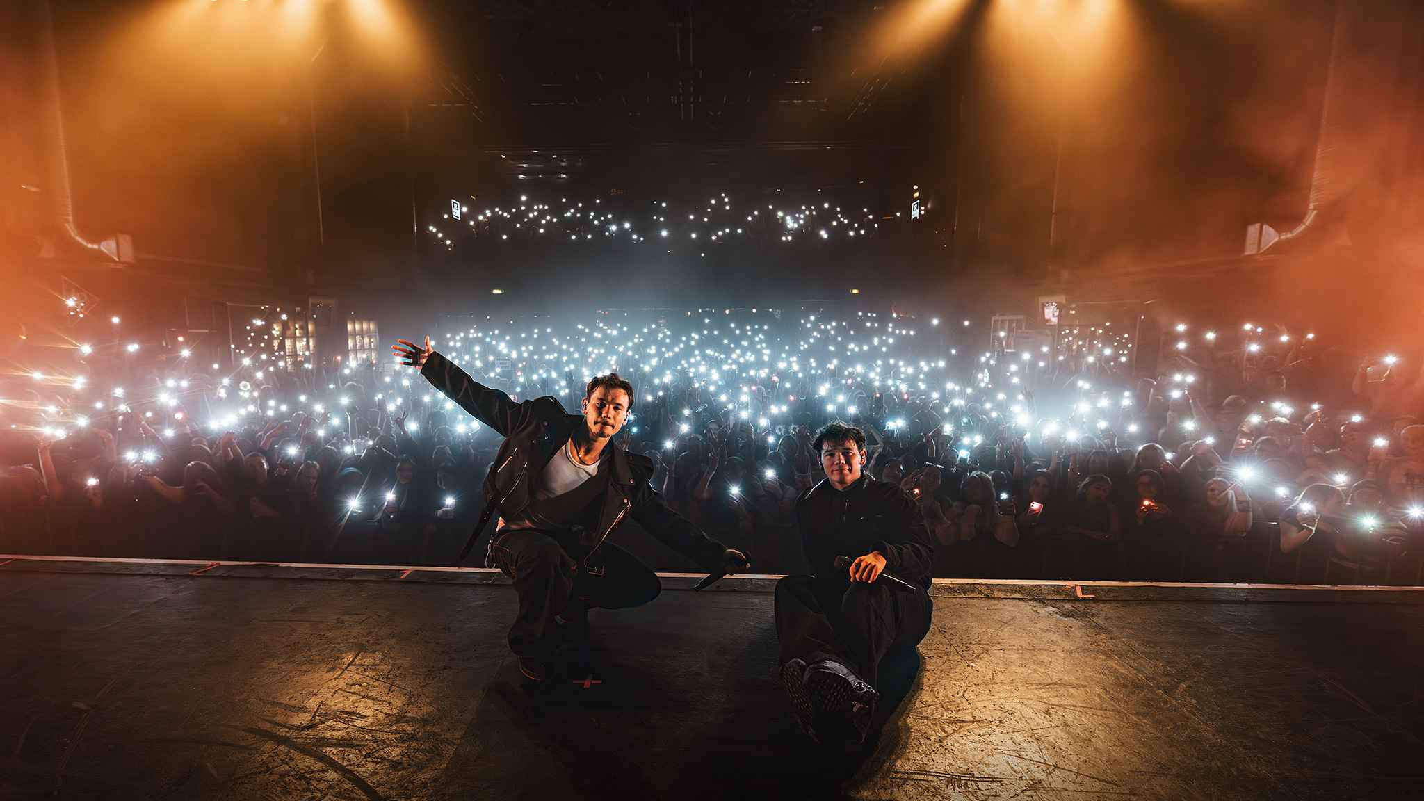 6dbbd7b7 1f06 4c9f 8519 a3f207913ce5 Beim Tourstart in Hamburg: die norwegischen Zwillinge Marcus & Martinus.